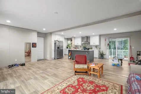 4432 Hotchkiss Street Fredericksburg VA 22408