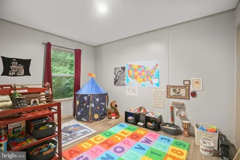 4432 Hotchkiss Street Fredericksburg VA 22408