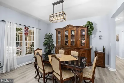 2395 Pinecrest Lane Fredericksburg VA 22408
