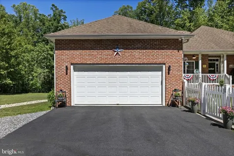 2395 Pinecrest Lane Fredericksburg VA 22408