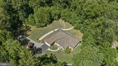 2395 Pinecrest Lane Fredericksburg VA 22408