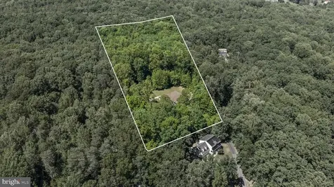 2395 Pinecrest Lane Fredericksburg VA 22408