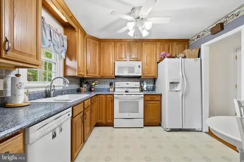 11823 Rutherford Drive Fredericksburg VA 22407