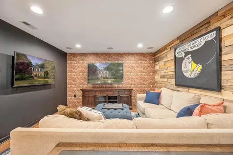 11203 Lynette Court Fredericksburg VA 22408