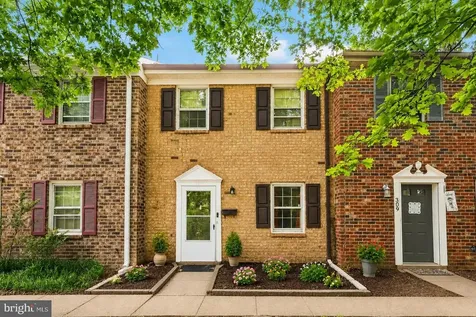 307 Olde Greenwich Drive Fredericksburg VA 22408