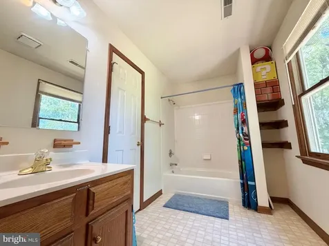609 Stonewall Lane Fredericksburg VA 22407