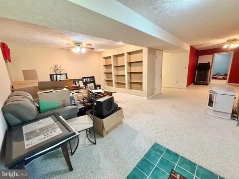 609 Stonewall Lane Fredericksburg VA 22407