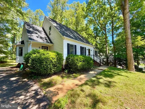 609 Stonewall Lane Fredericksburg VA 22407