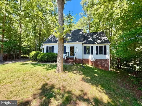 609 Stonewall Lane Fredericksburg VA 22407