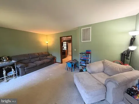 609 Stonewall Lane Fredericksburg VA 22407