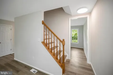 9804 Elm Street Fredericksburg VA 22407