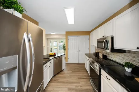 9804 Elm Street Fredericksburg VA 22407