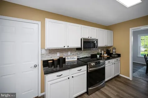 9804 Elm Street Fredericksburg VA 22407