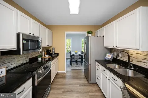 9804 Elm Street Fredericksburg VA 22407