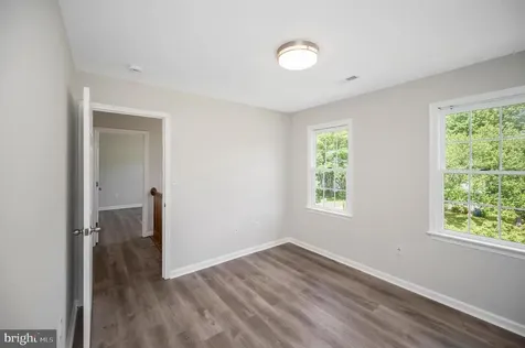 9804 Elm Street Fredericksburg VA 22407
