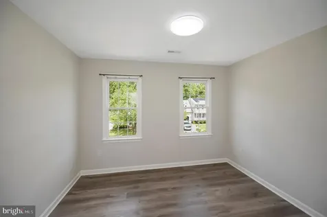 9804 Elm Street Fredericksburg VA 22407