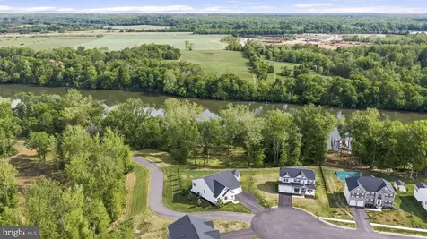 1821 Legacy Lane Fredericksburg VA 22408