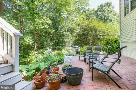 9914 Ashmeade Court Fredericksburg VA 22407