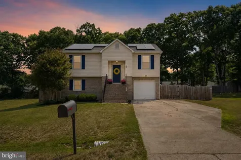 10818 Bent Tree Drive Fredericksburg VA 22407