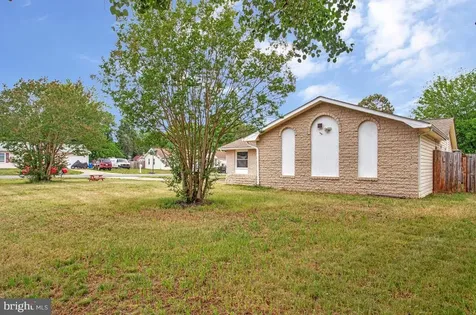 408 Brooks Drive S Fredericksburg VA 22408