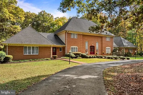 32 Carriage Hill Lane Fredericksburg VA 22407
