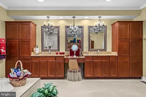 32 Carriage Hill Lane Fredericksburg VA 22407