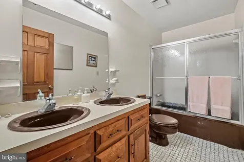 32 Carriage Hill Lane Fredericksburg VA 22407