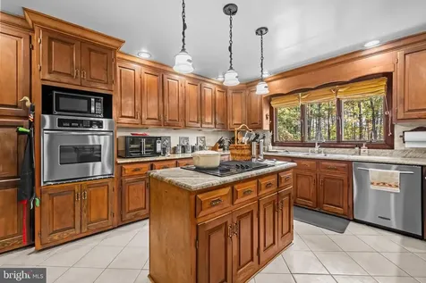 32 Carriage Hill Lane Fredericksburg VA 22407