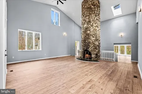 7621 River Road Fredericksburg VA 22407