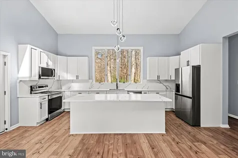 7621 River Road Fredericksburg VA 22407