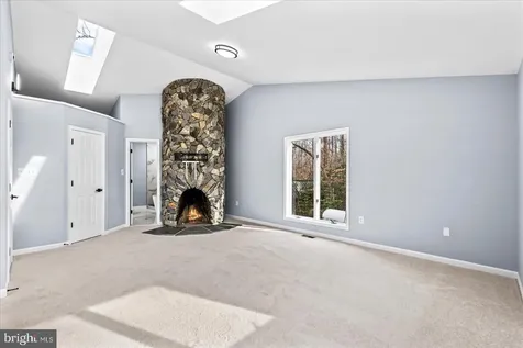 7621 River Road Fredericksburg VA 22407