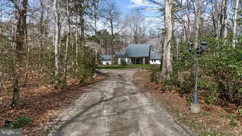 7621 River Road Fredericksburg VA 22407