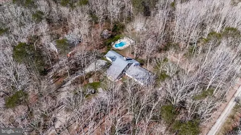 7621 River Road Fredericksburg VA 22407