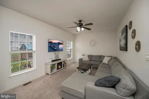 9202 Maple Valley Drive Fredericksburg VA 22407