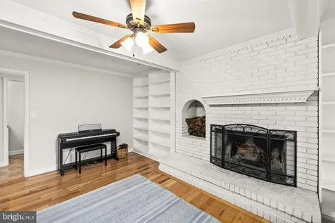 706 Pleasants Drive Fredericksburg VA 22407