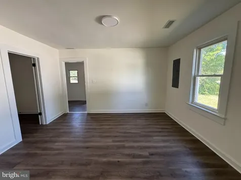 3824 Lee Hill School Drive Fredericksburg VA 22408