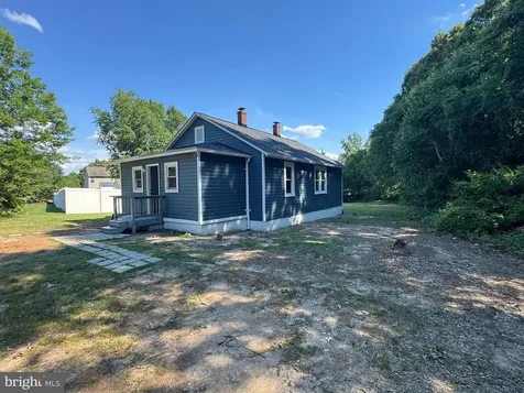 3824 Lee Hill School Drive Fredericksburg VA 22408