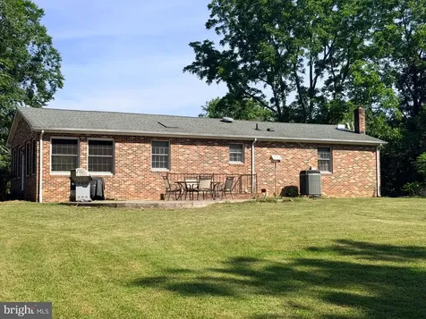 6023 Massaponax Church Road Fredericksburg VA 22407