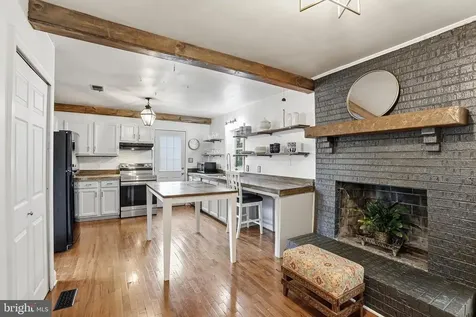 528 Pleasants Drive Fredericksburg VA 22407