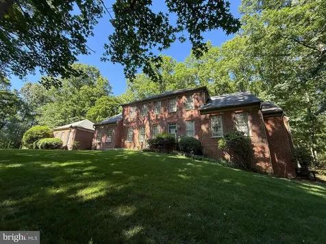 13517 5th Corps Lane Fredericksburg VA 22407