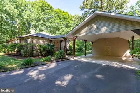 8401 Grey Ghost Lane Fredericksburg VA 22408