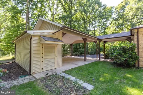 8401 Grey Ghost Lane Fredericksburg VA 22408