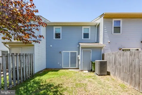 10307 Green Willow Avenue Fredericksburg VA 22407