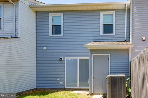 10307 Green Willow Avenue Fredericksburg VA 22407