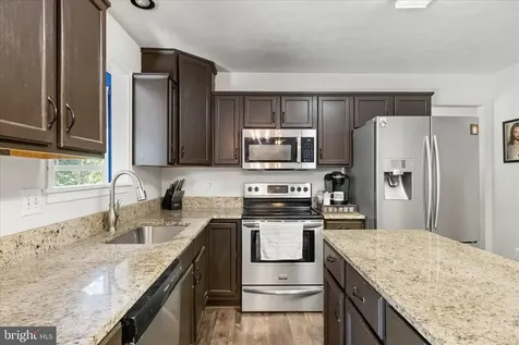 126 Valley View Road Fredericksburg VA 22407