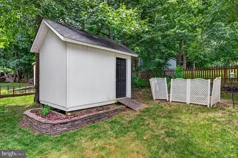 6200 Danford Street N Fredericksburg VA 22407