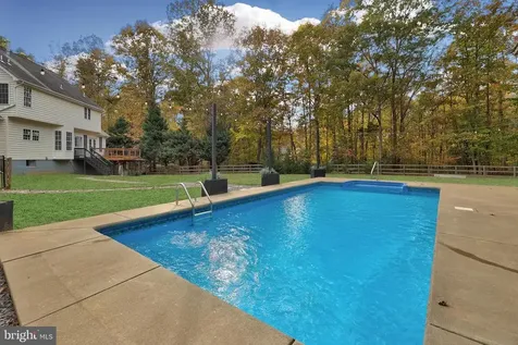 13612 Perimeter Drive Fredericksburg VA 22407