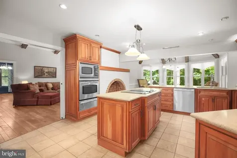 11 River Oak Place Fredericksburg VA 22407