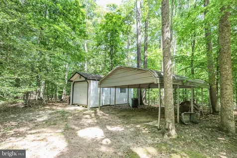 11 River Oak Place Fredericksburg VA 22407