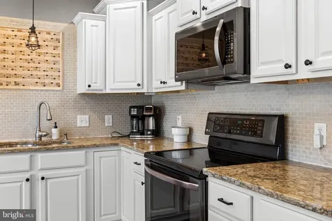 4810 Queensbury Circle Fredericksburg VA 22408